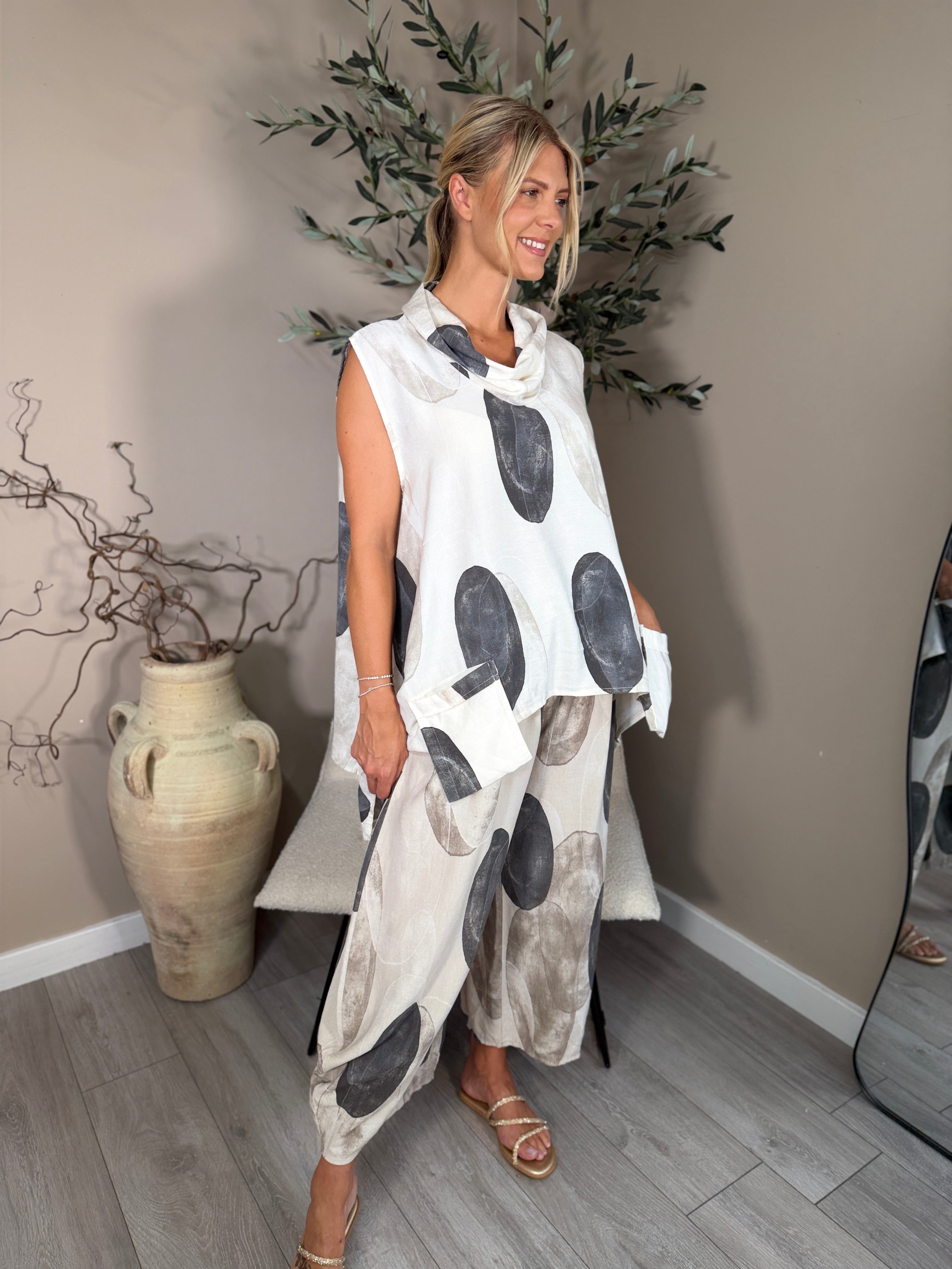 Riverstone Cowl Top