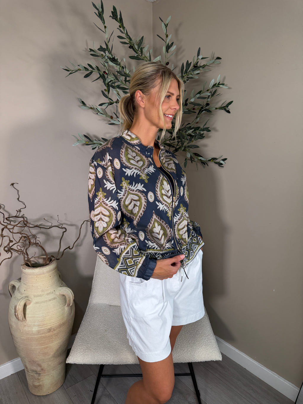 vienna zip jacket