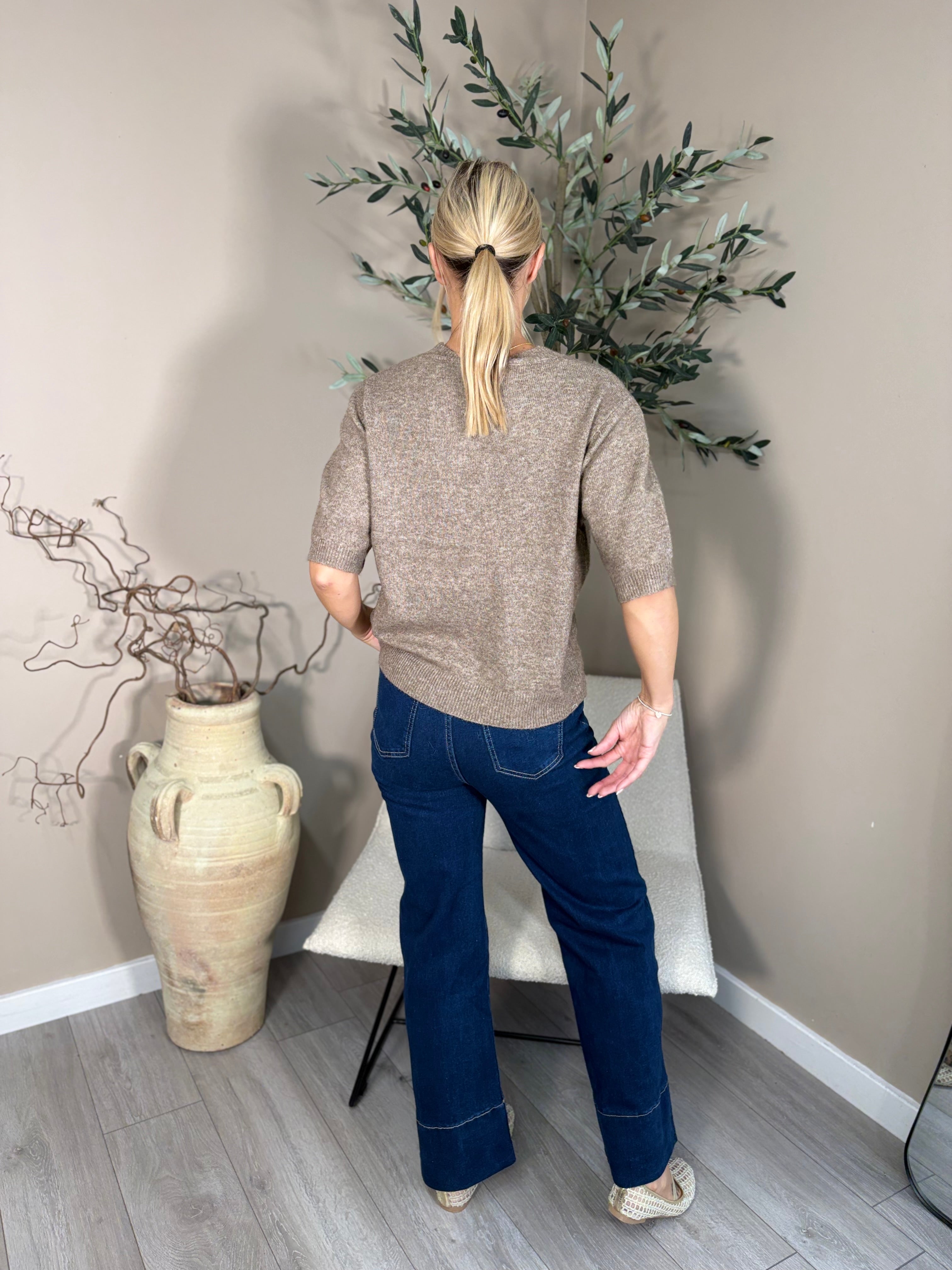 Brompton Fluffy Tee Knit