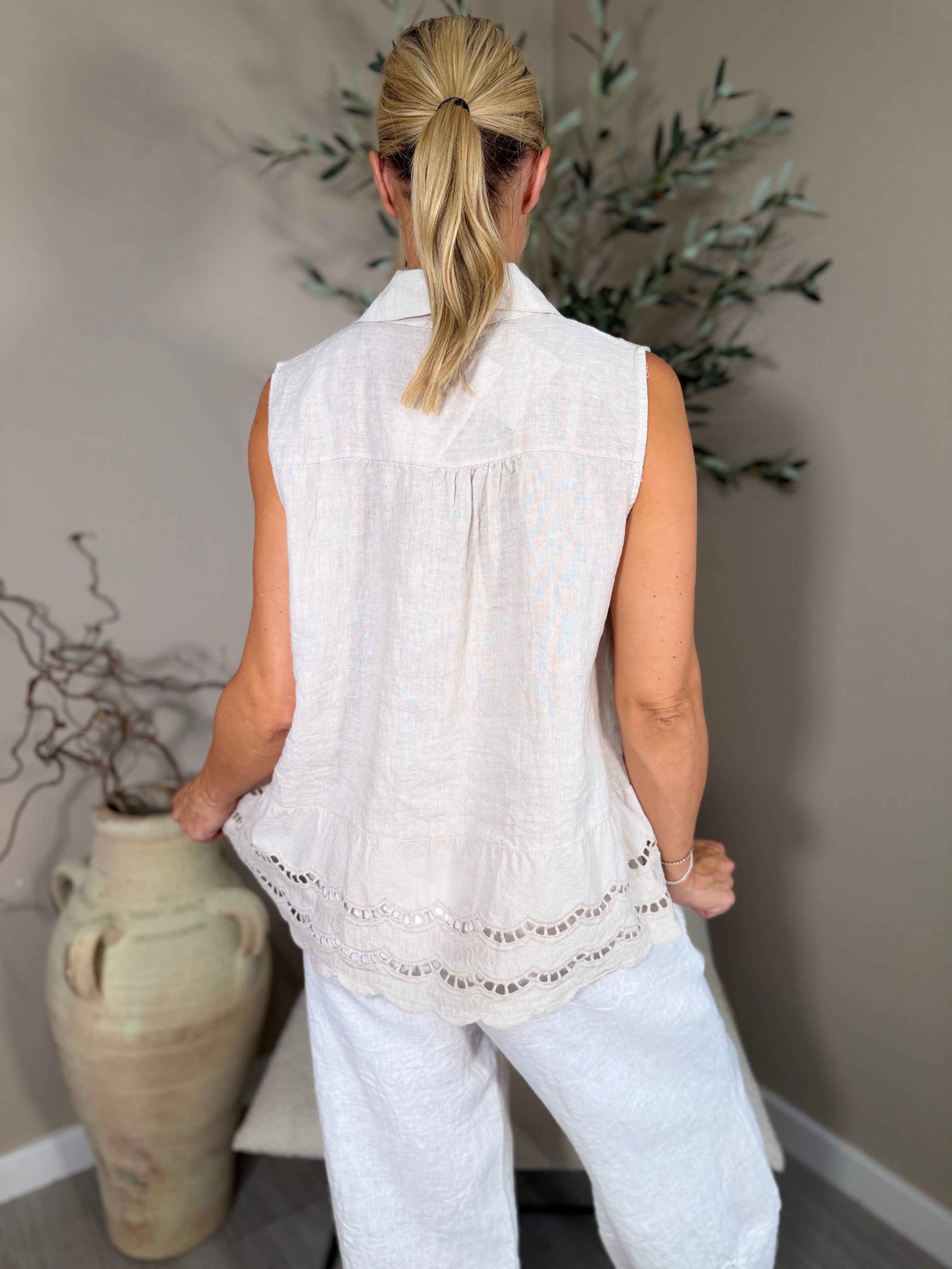Roma Tiered Top