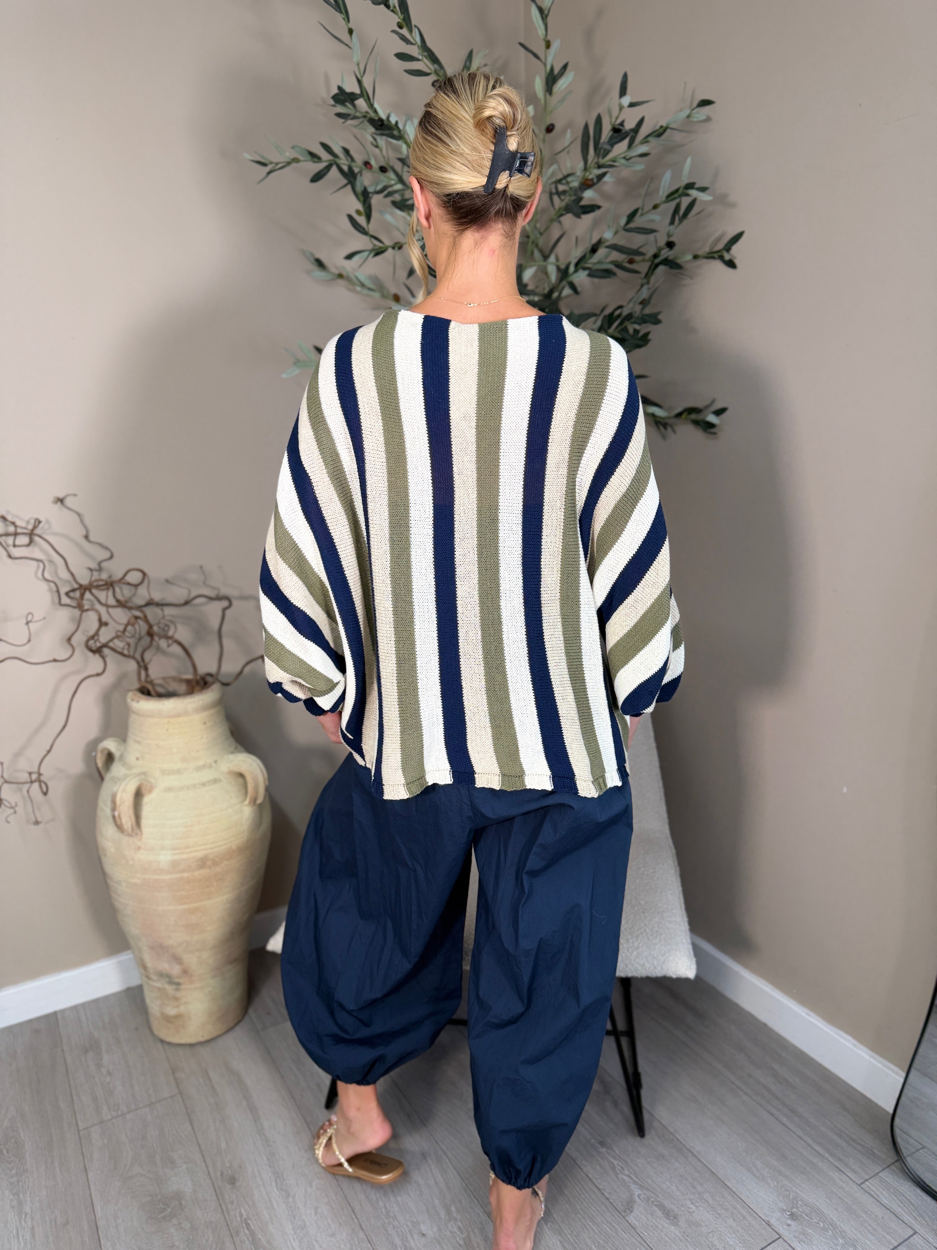 Hamptons Cross Knit