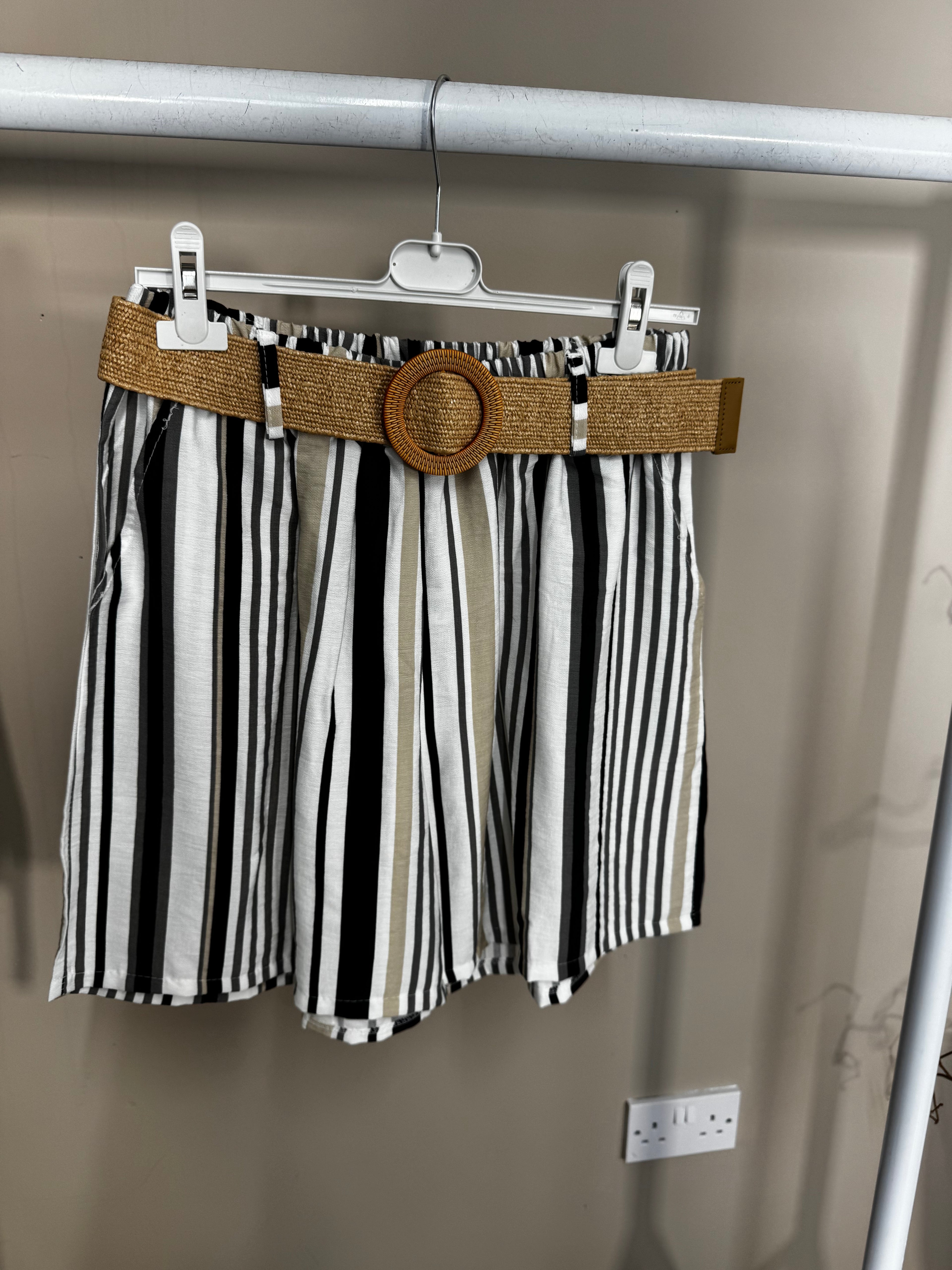 Kos Shorts