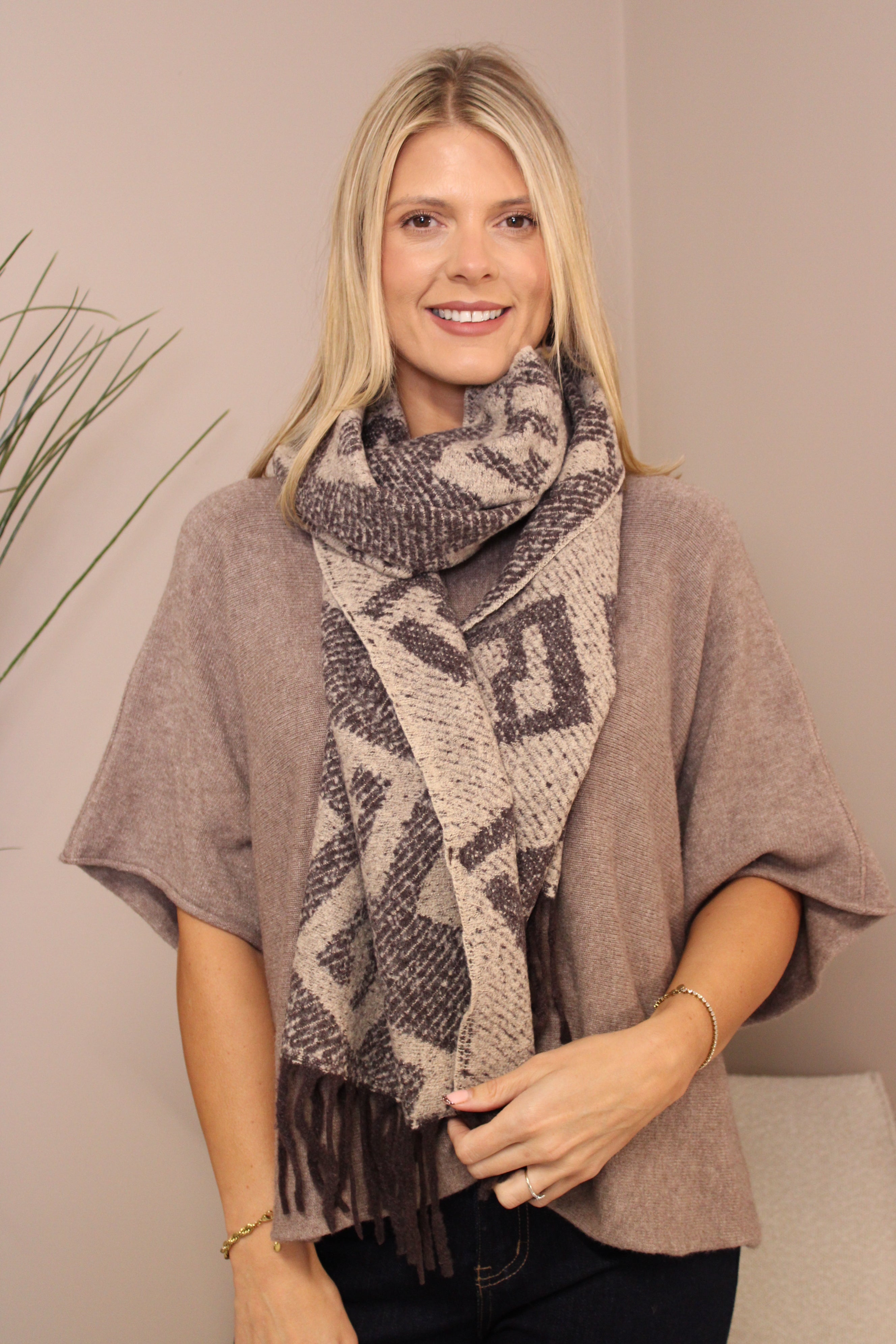 Wendy Scarf