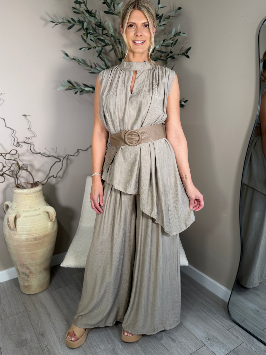 Malaga Two Piece Set