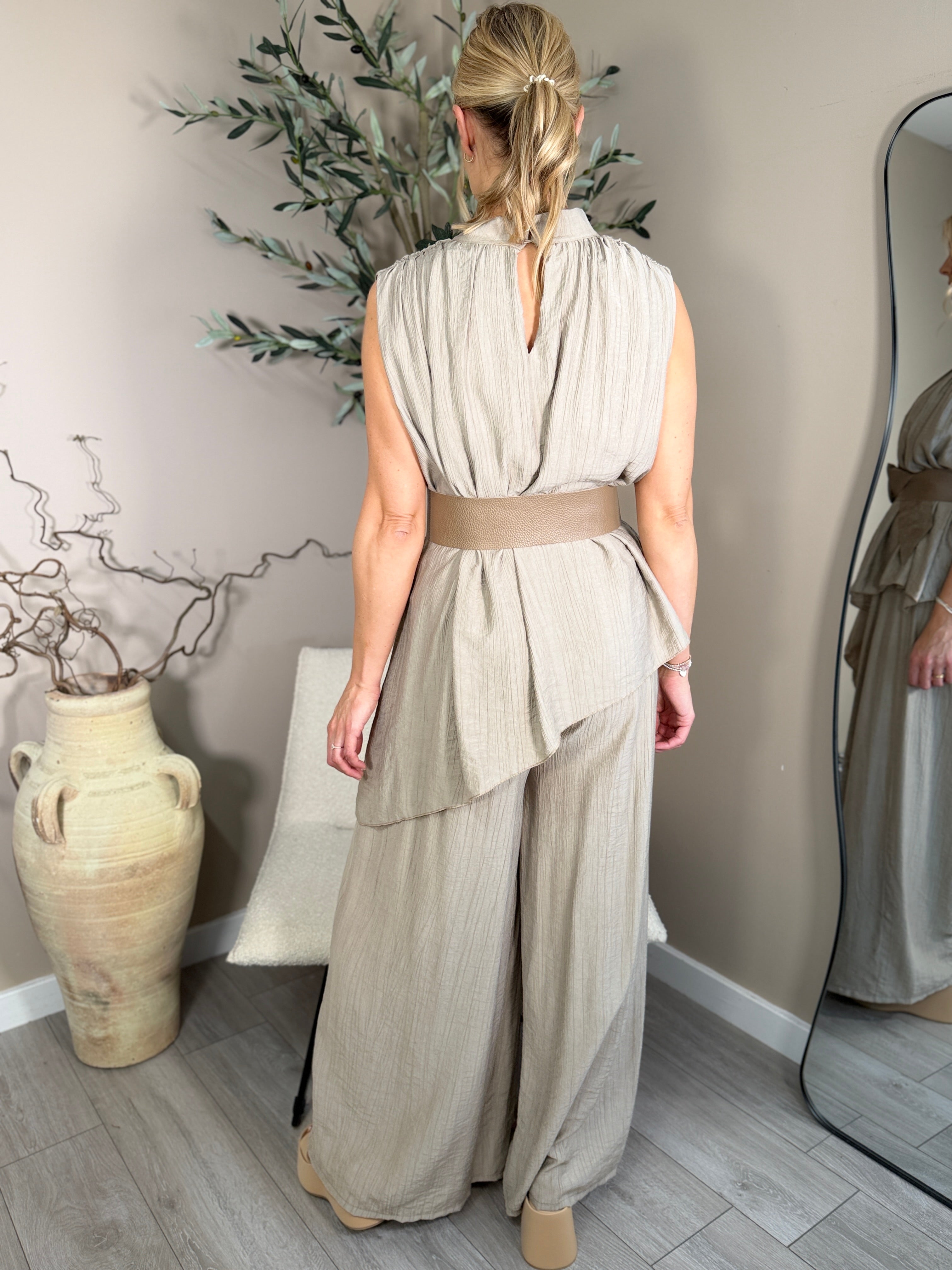 Malaga Two Piece Set