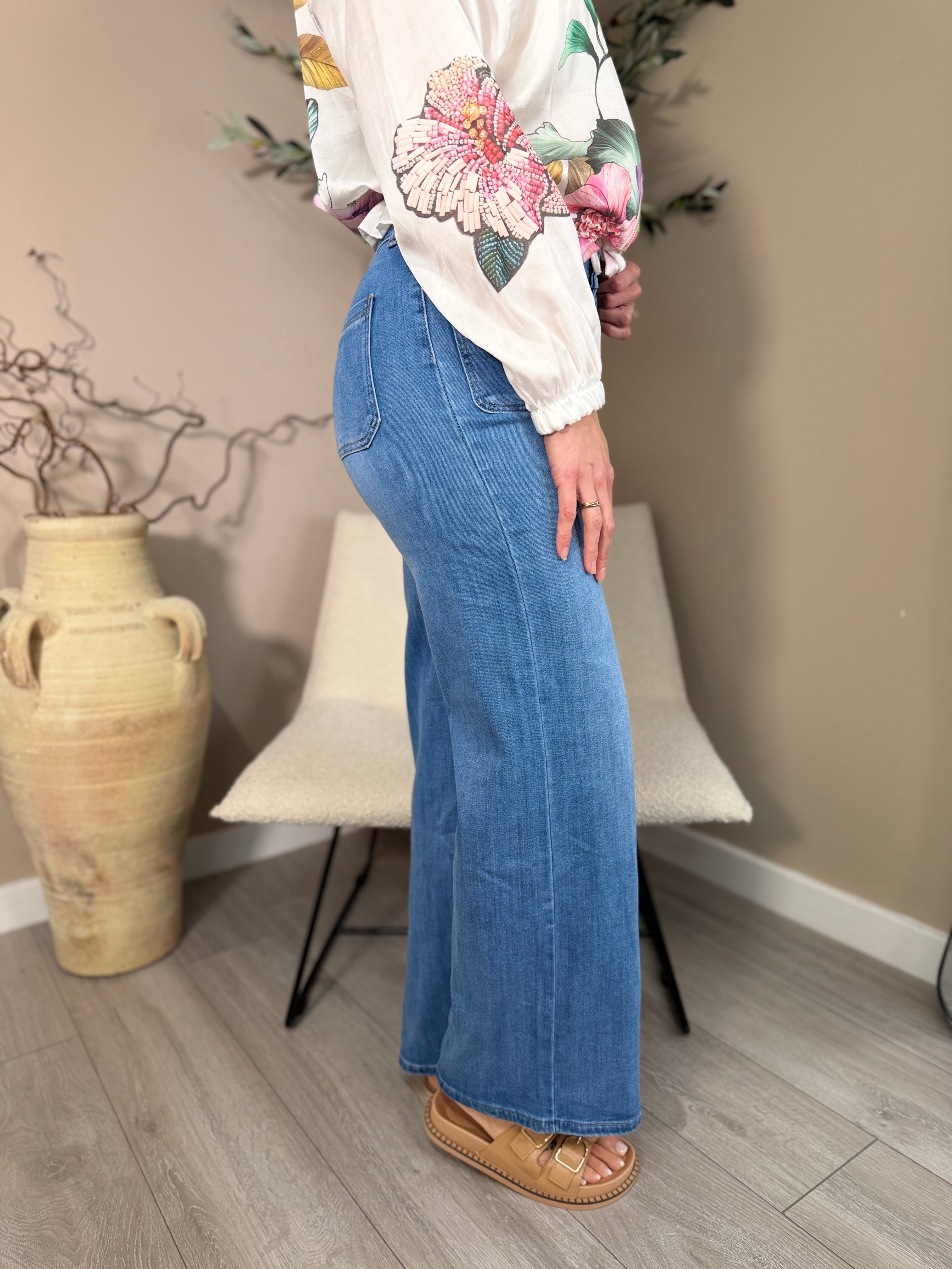 Salcombe Wide Leg Jeans