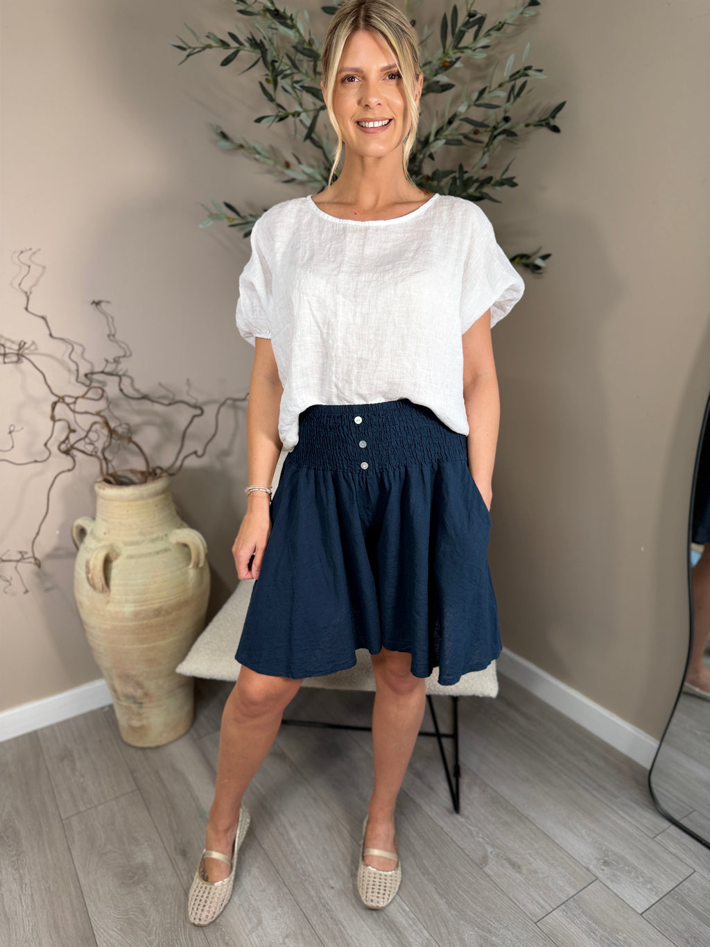 Roma Linen Skorts