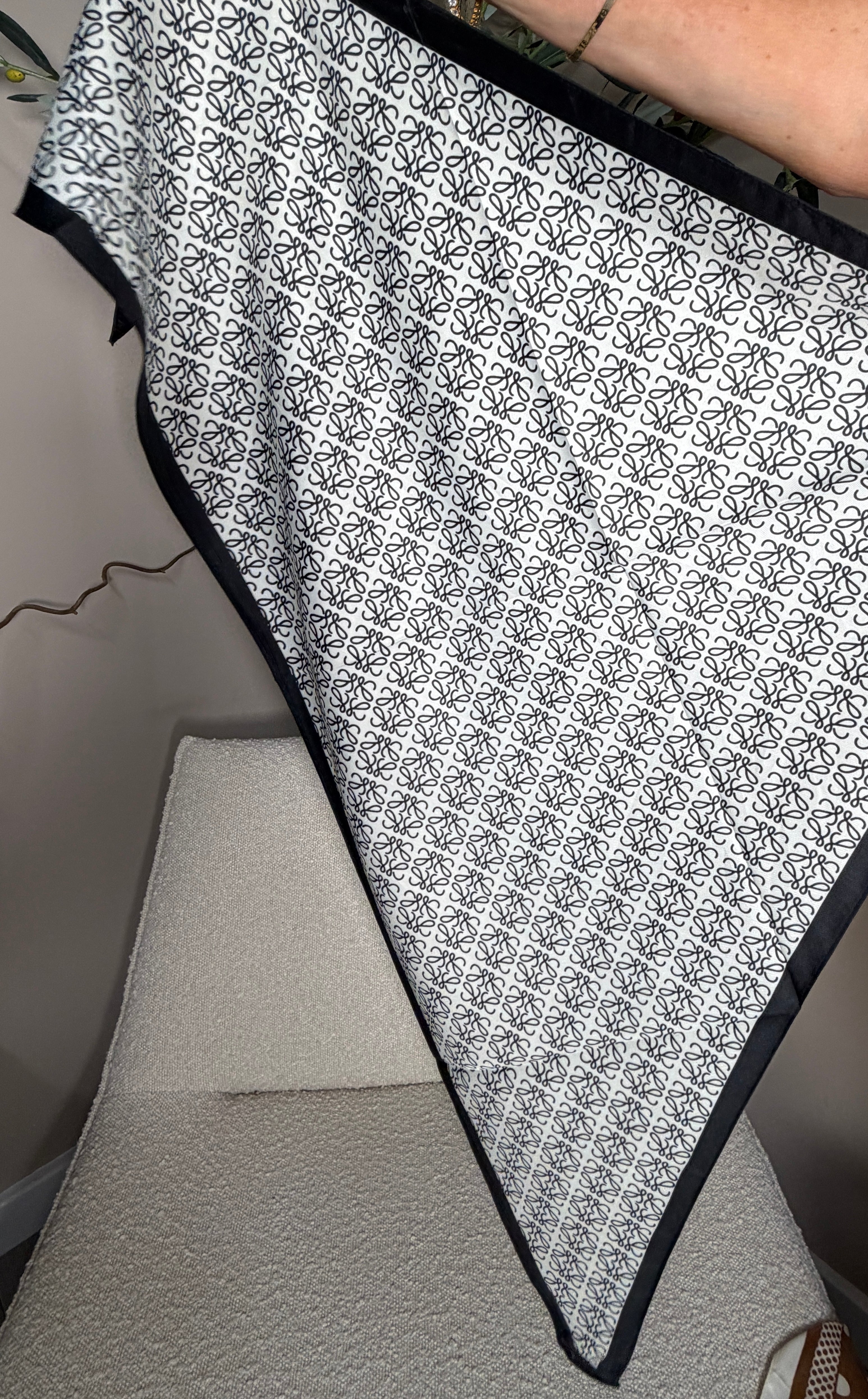 Summer Triangular Scarves