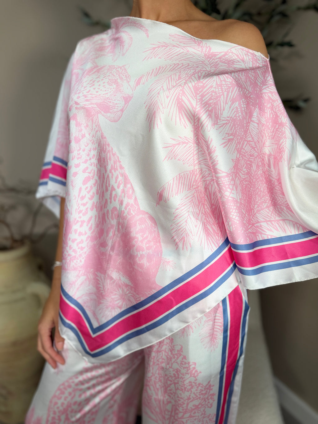 St Tropez Handkerchief Set