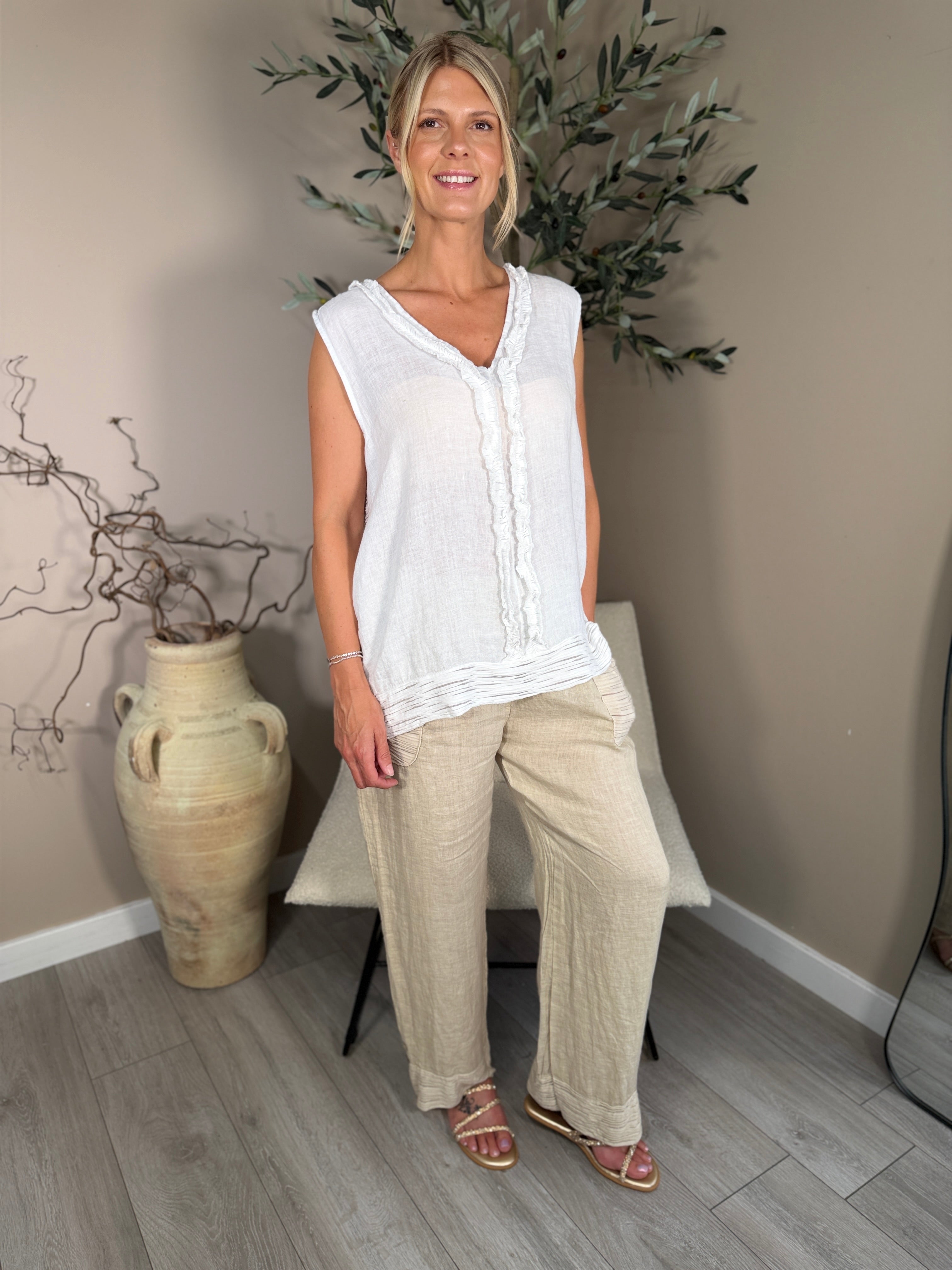 Algarve Ruffle Vest