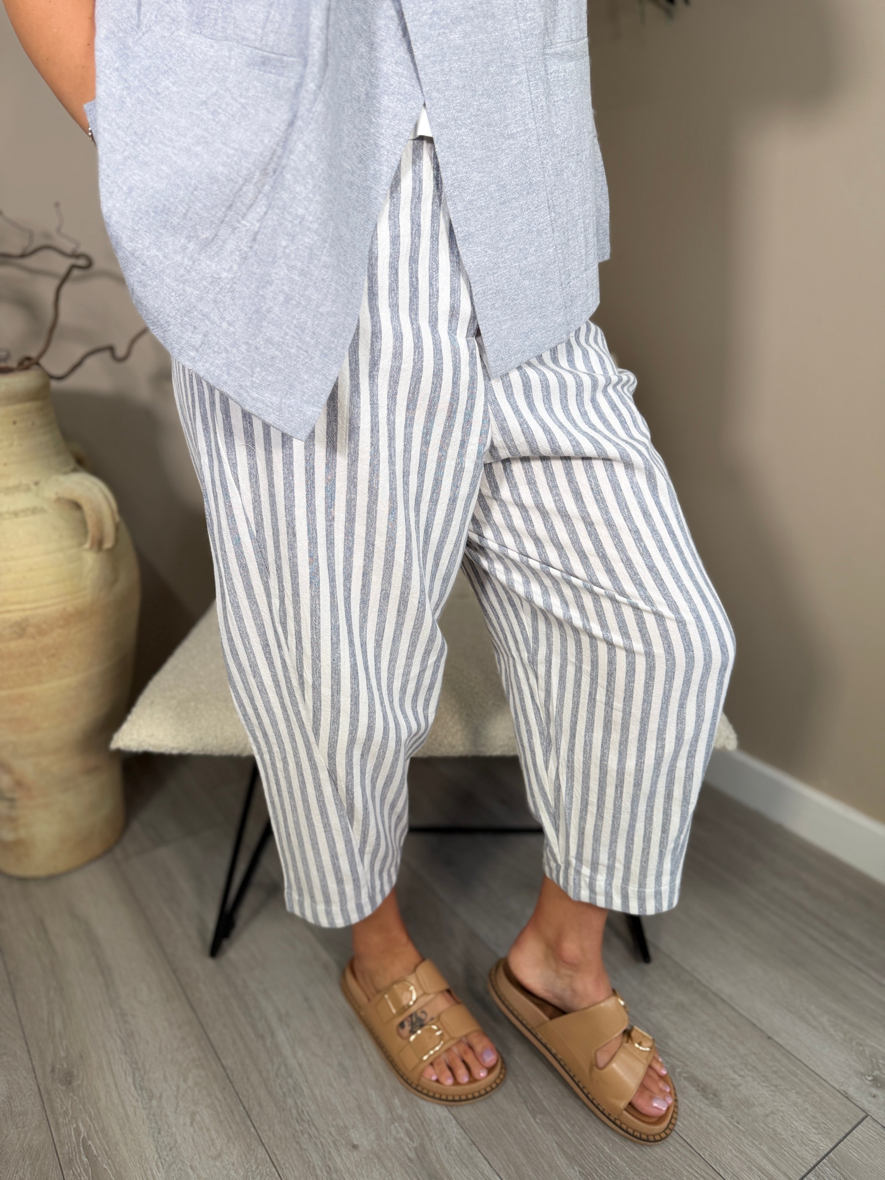 Como Stripe Barrel Trousers