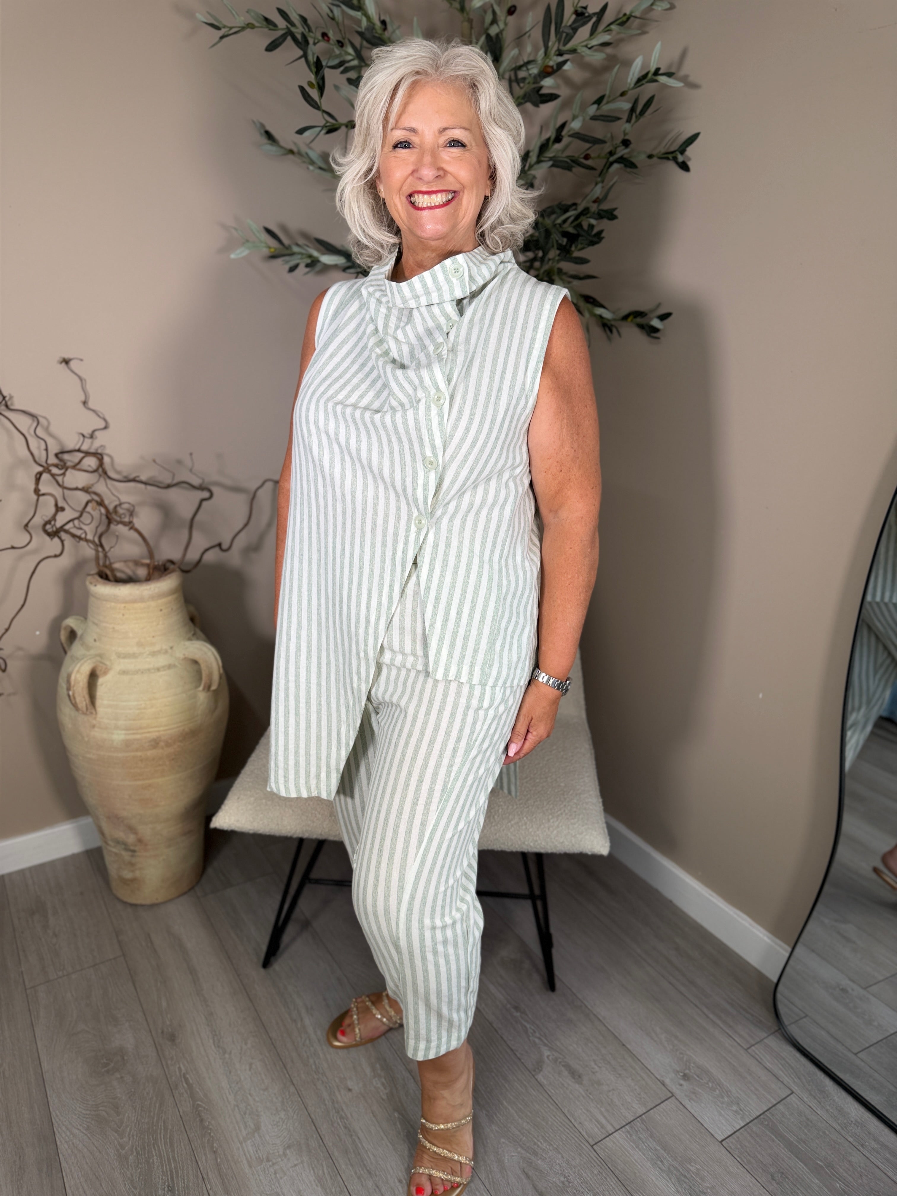 Como Stripe Barrel Trousers