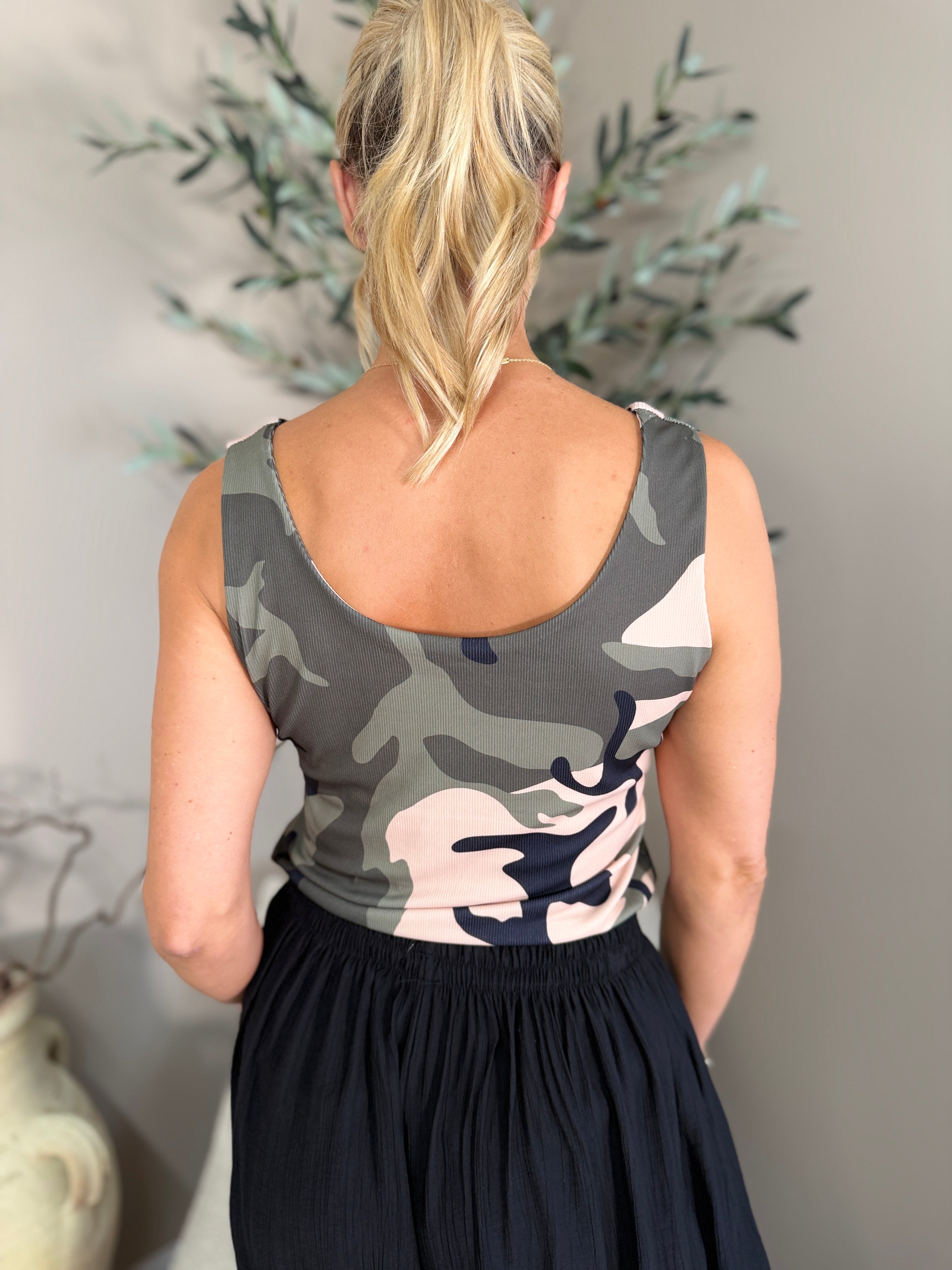 Borneo Camo Vest