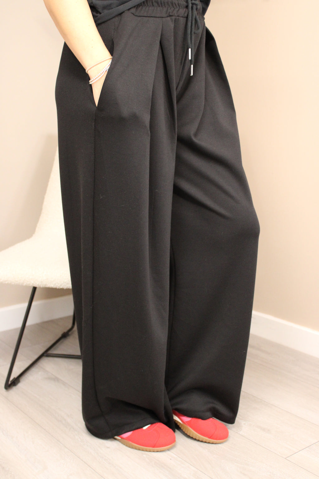 Salisbury Wide Leg Joggers