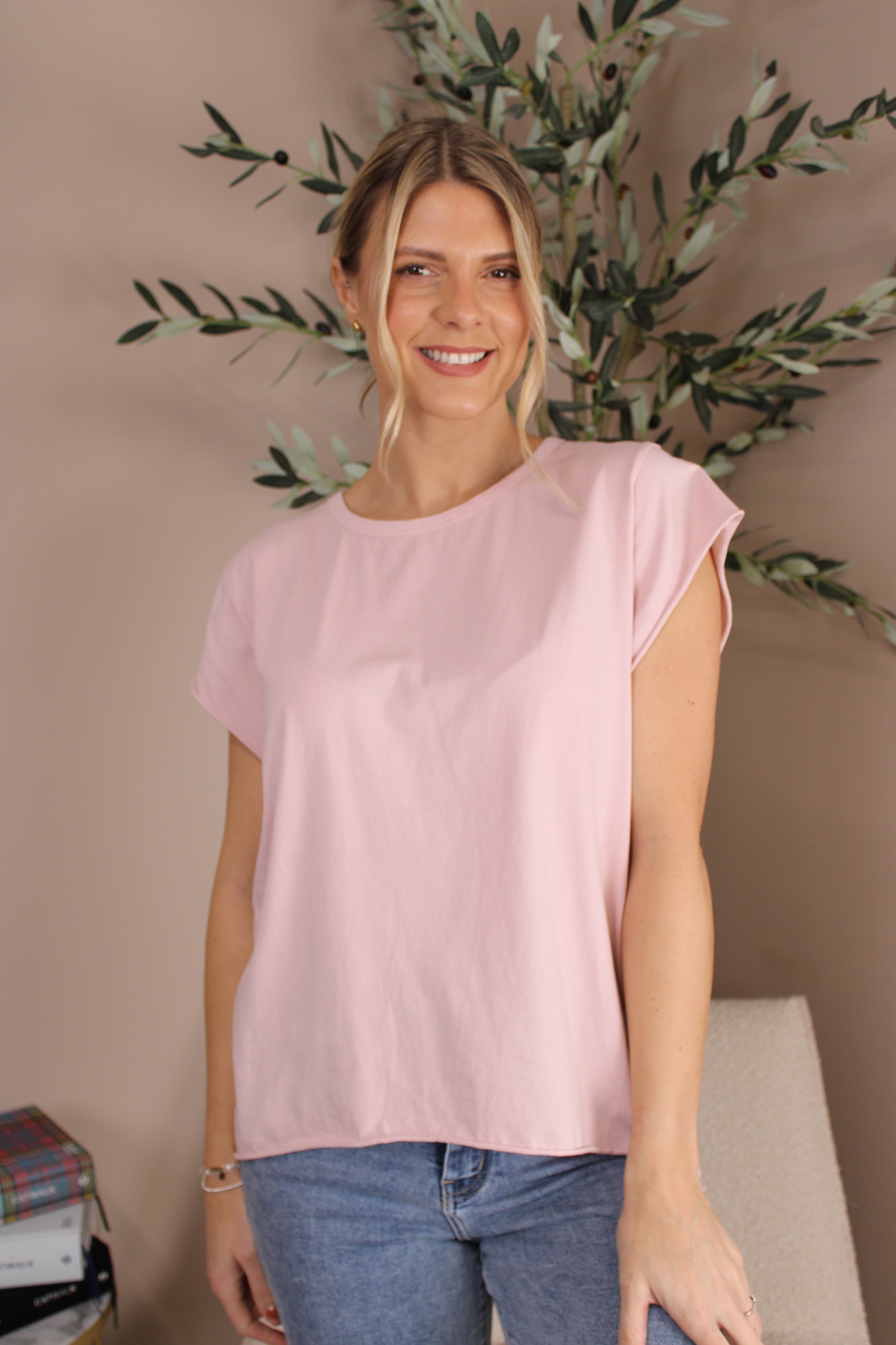 Capri Tee