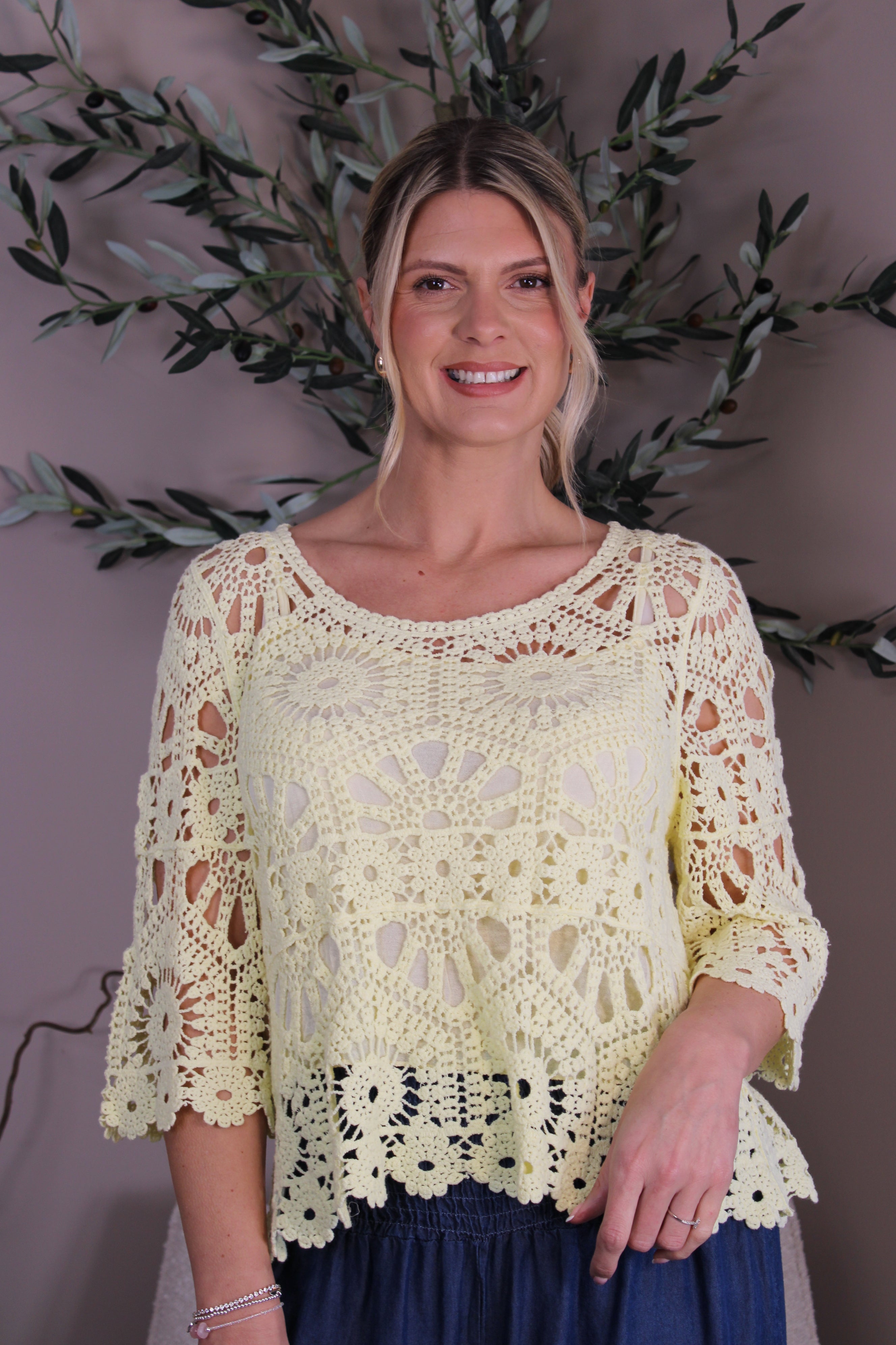 San An Crochet Top