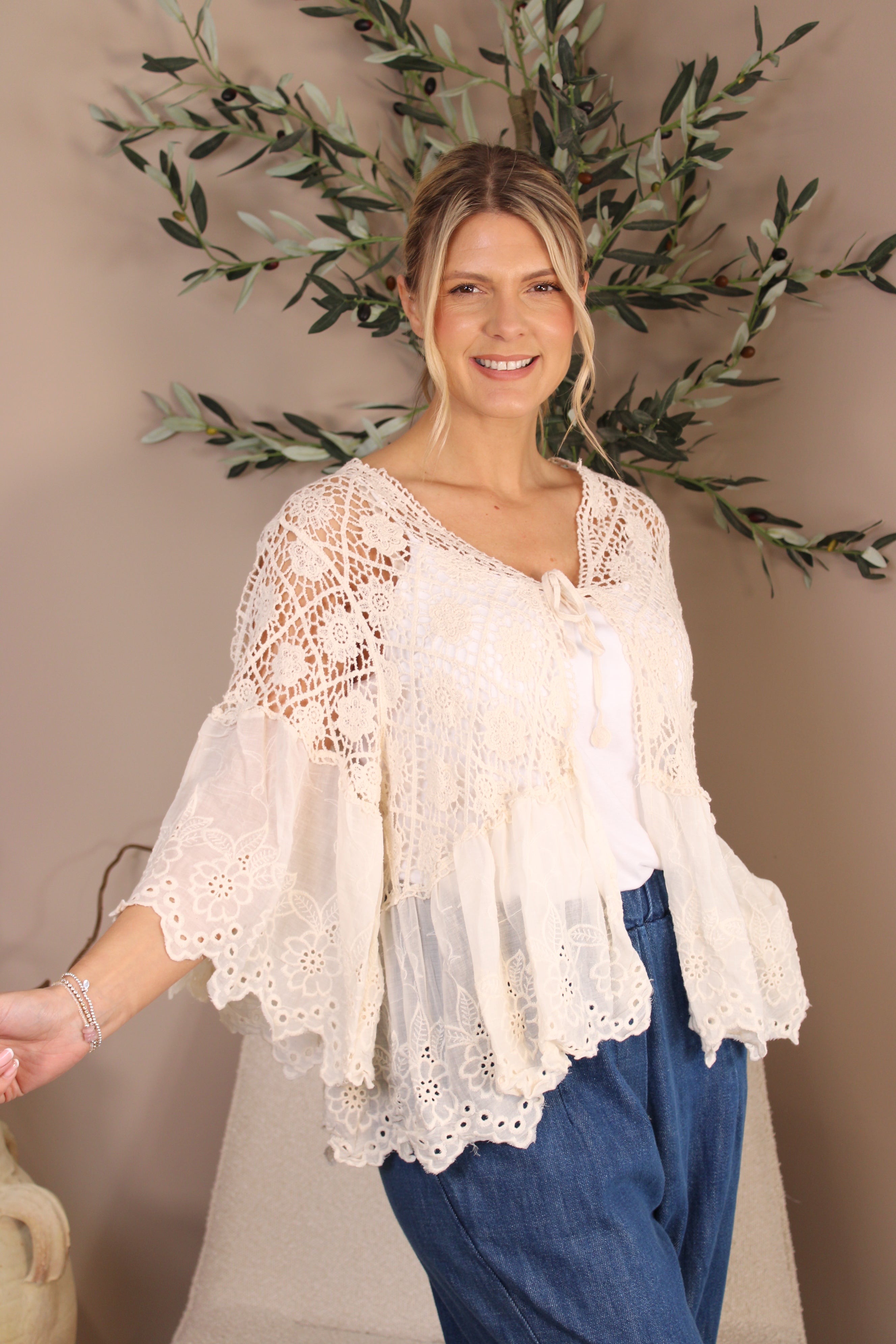 Almeria Crochet Frill Cardi