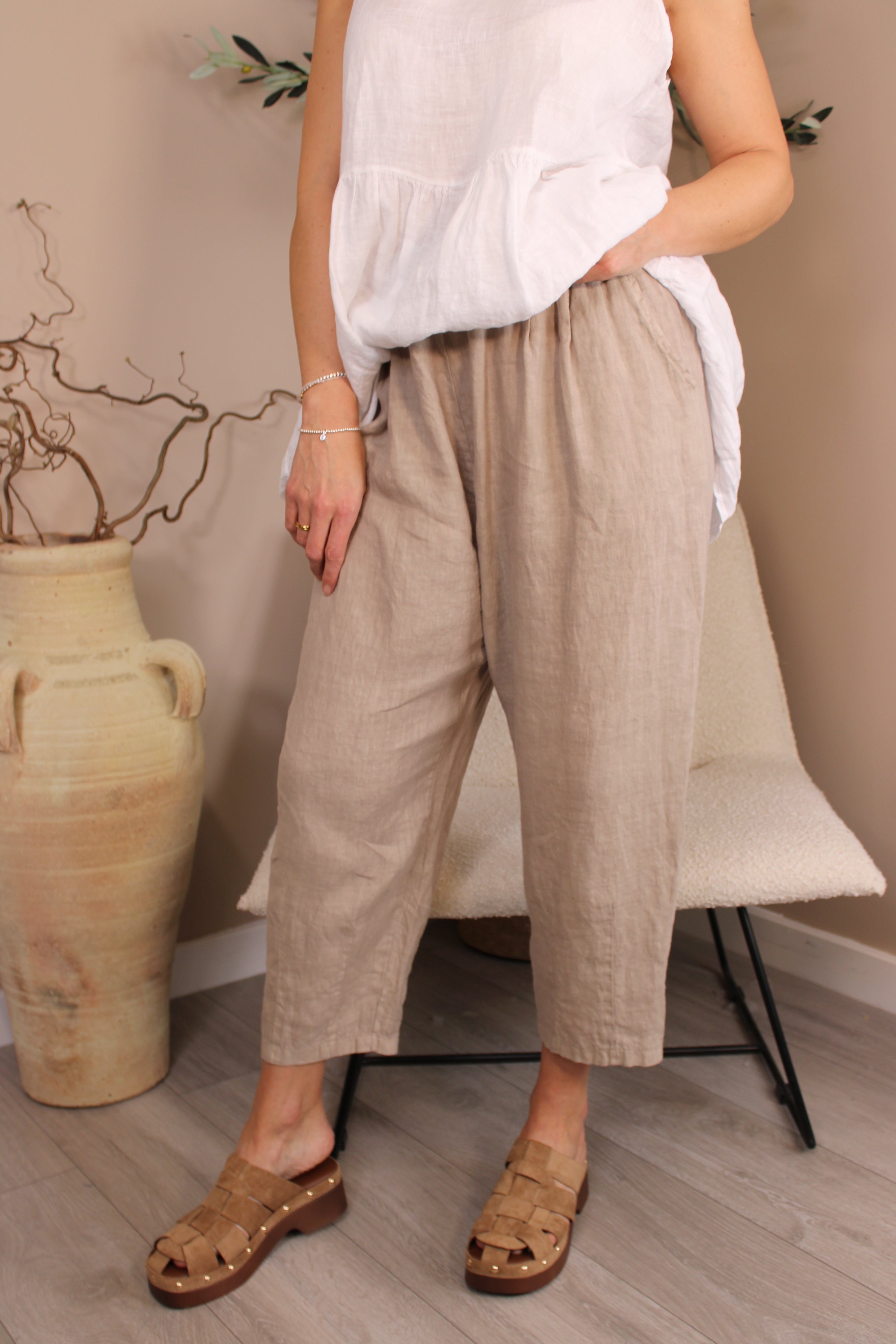 Roma Linen Barrel Trousers