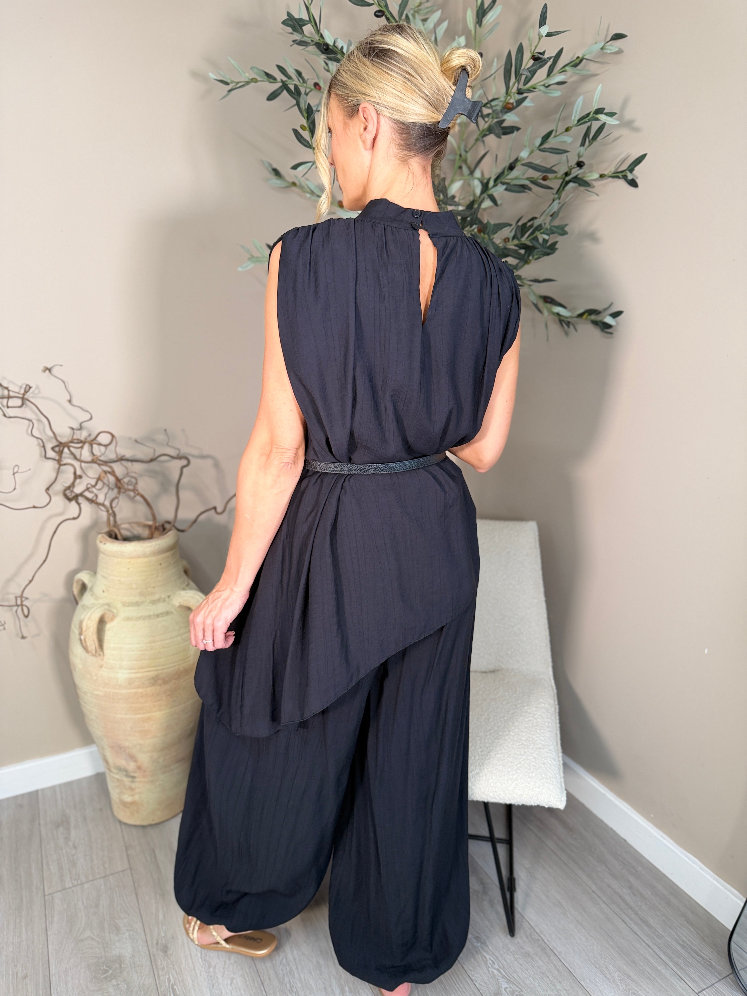 Malaga Two Piece Set