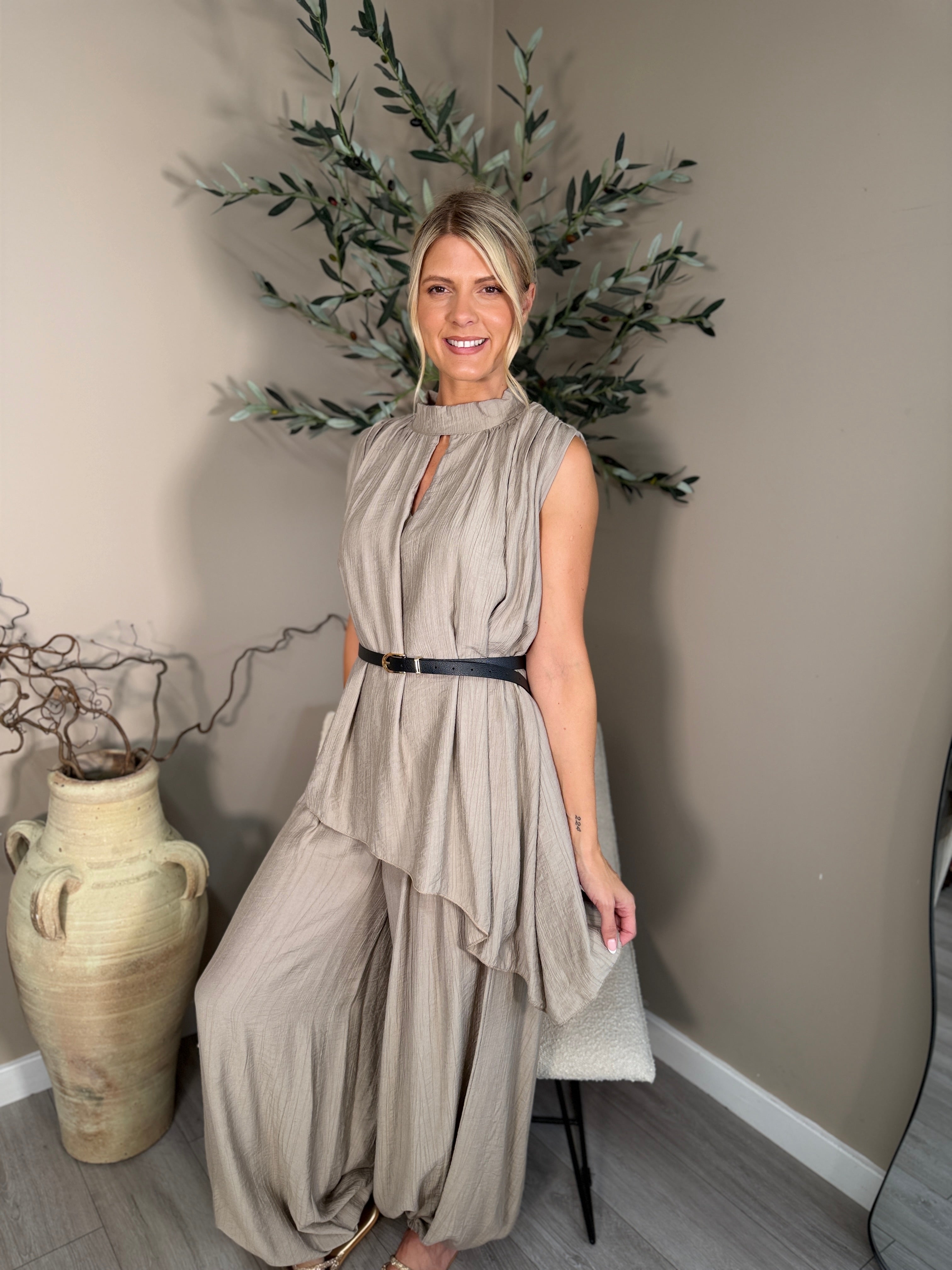Malaga Two Piece Set