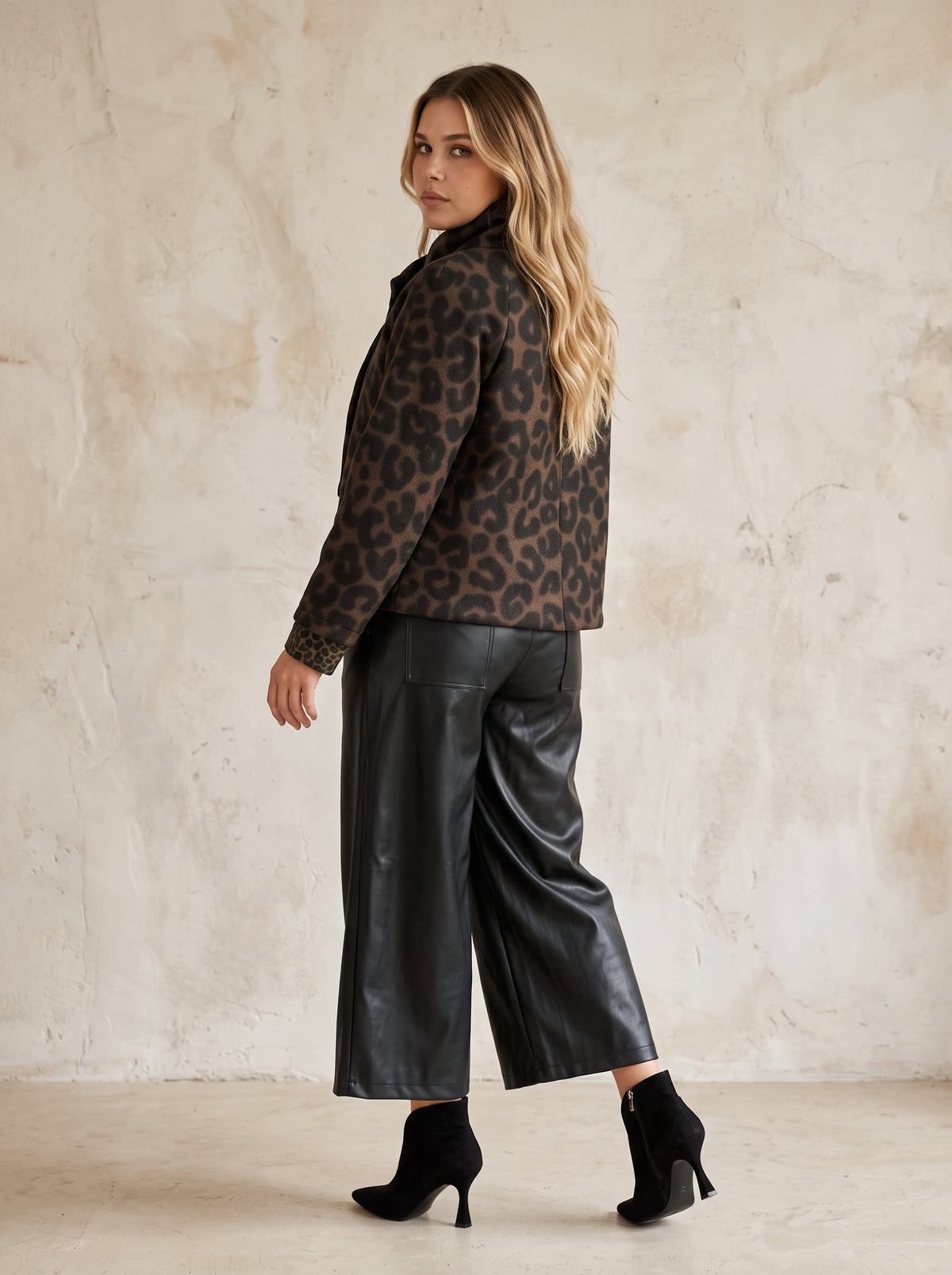 Namibia Funnel Neck Jacket