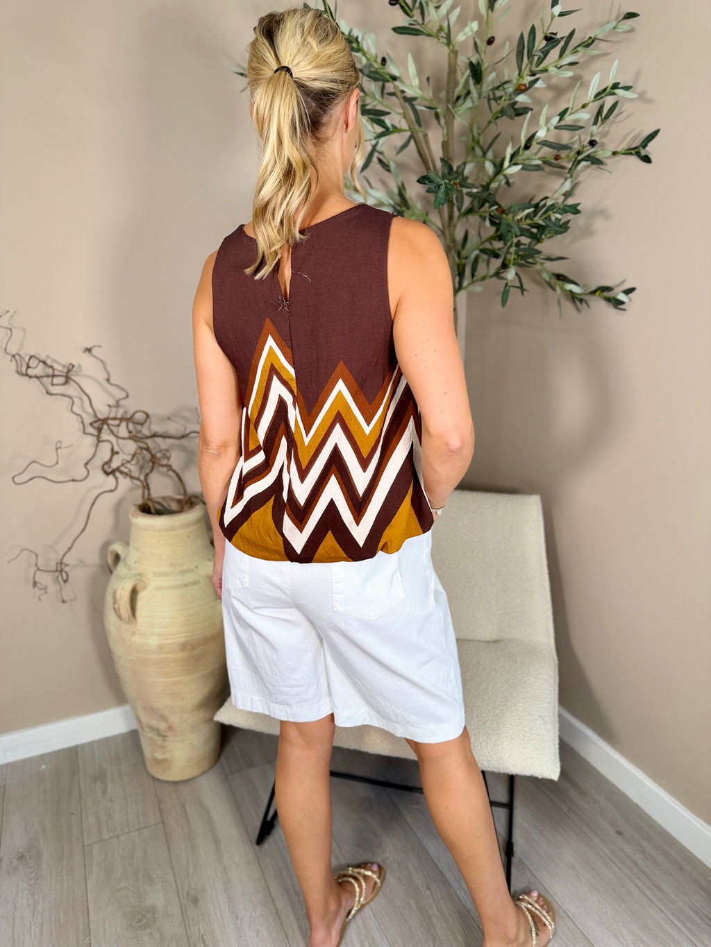 Portand Bubble Hem Top