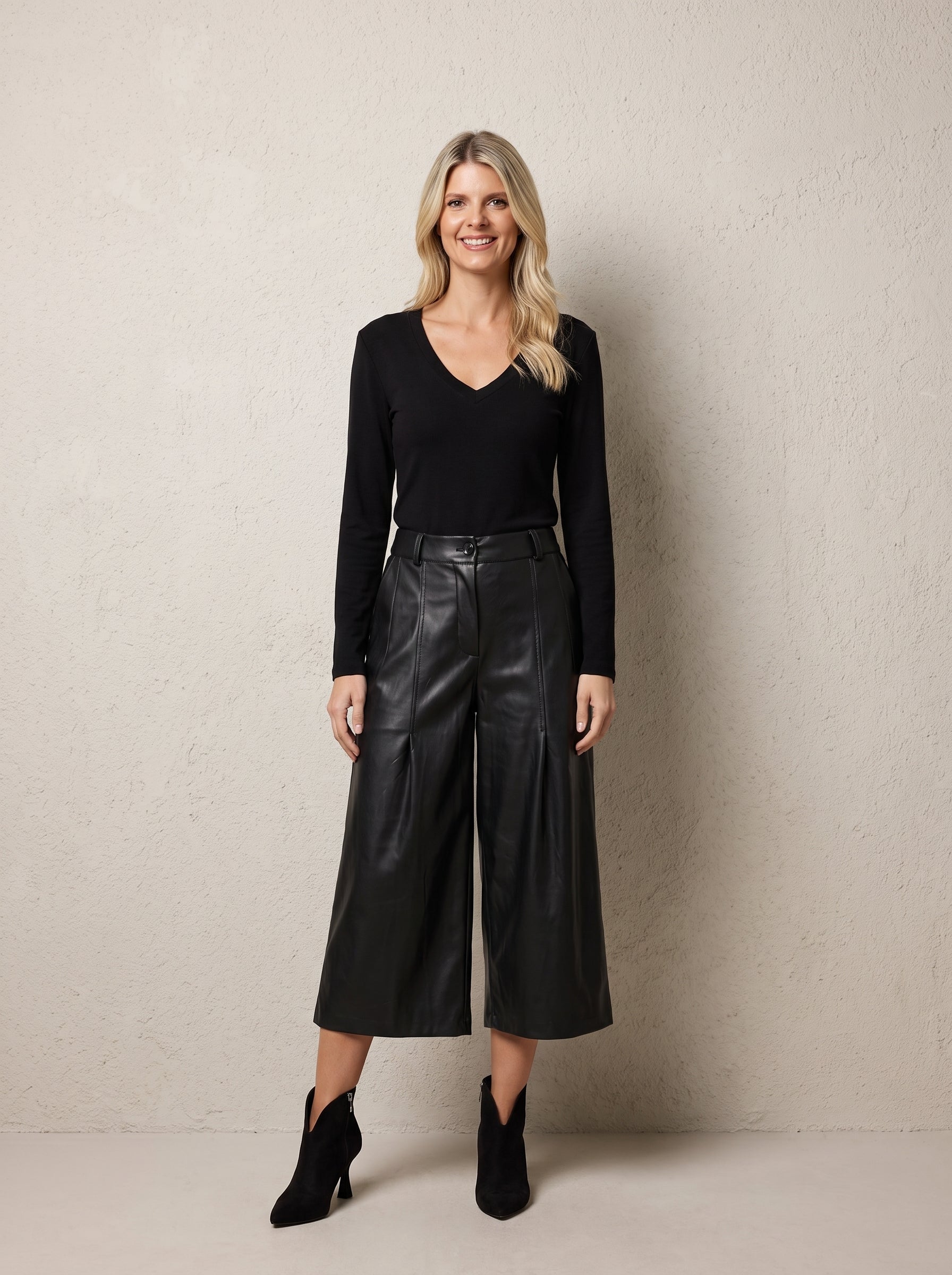 Milan V Neck Classic Top