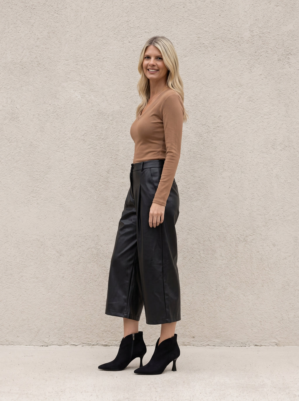 Milan V Neck Classic Top
