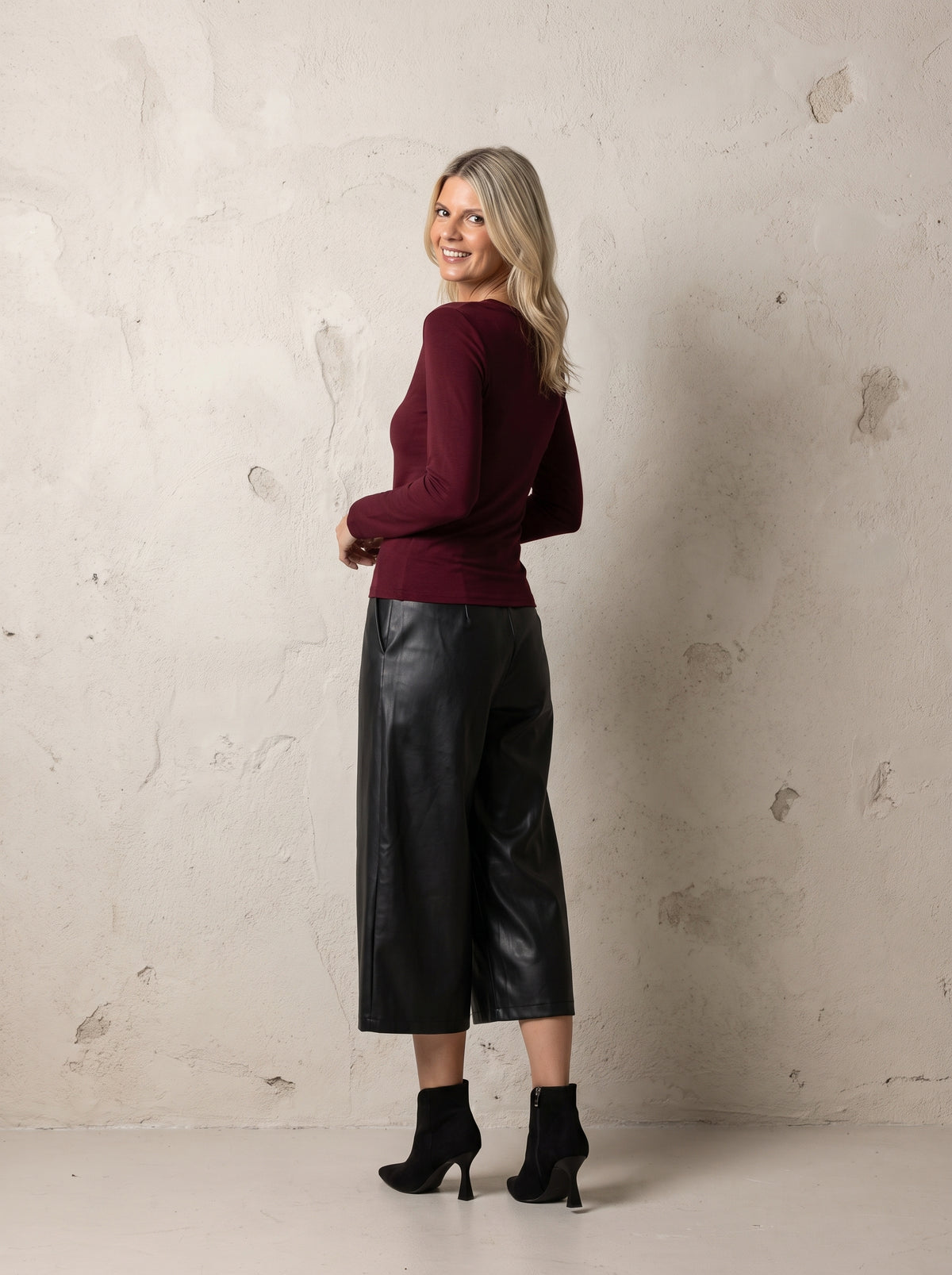 Milan V Neck Classic Top